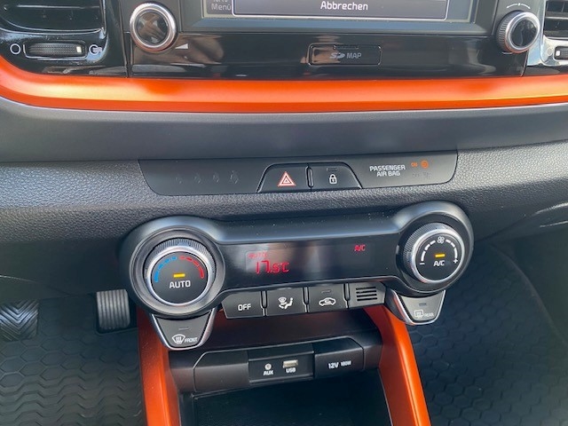 Kia Stonic Spirit Navi Soundsystem LED Apple CarPlay Android Auto Klimaautom DAB SHZ LenkradHZG-7