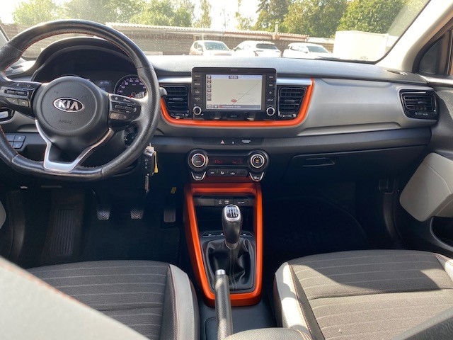 Kia Stonic Spirit Navi Soundsystem LED Apple CarPlay Android Auto Klimaautom DAB SHZ LenkradHZG-11