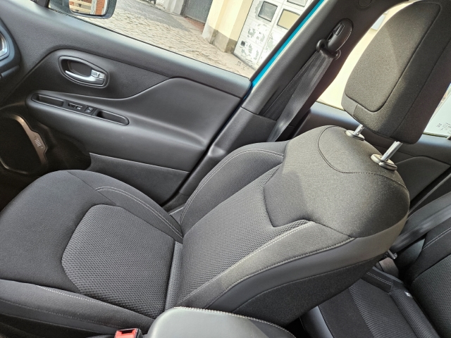 Jeep Renegade 1.0T Limited - Top Zustand - Navi - LED-19
