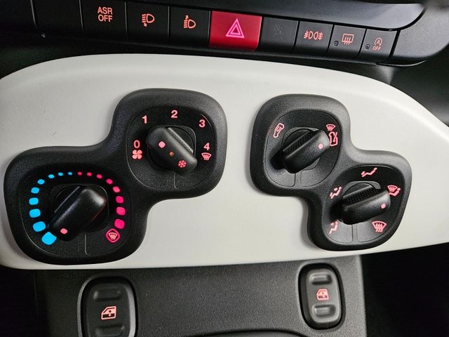 Fiat Panda 1.0 Pandina Cross-digitales Cockpit Apple CarPlay Android Auto DAB Spurhalteass.-15