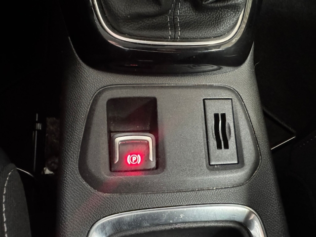 Opel Corsa F Elegance Navi LED Klima-13