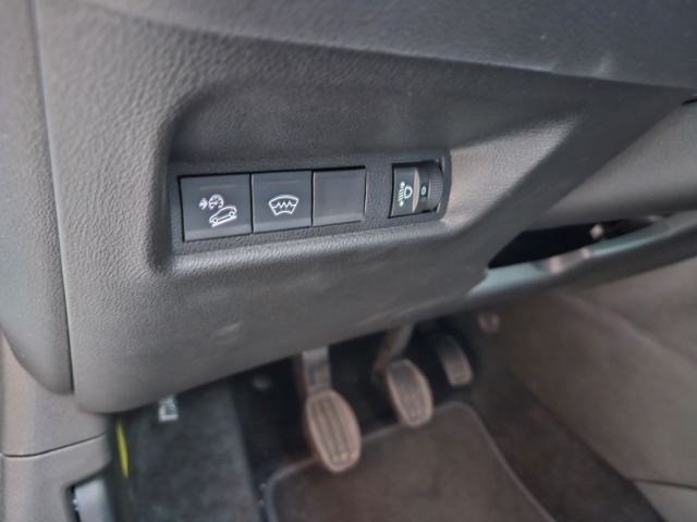 Jeep Avenger 1.2T Altitude - Navi - ADAS Paket - digitales Cockpit LED ACC El. Heckklappe-11