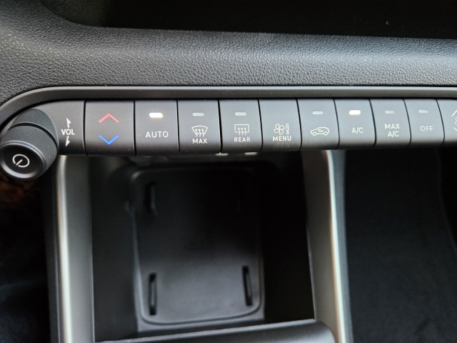 Jeep Avenger 1.2T Altitude - Navi - ADAS Paket - digitales Cockpit LED ACC El. Heckklappe-18
